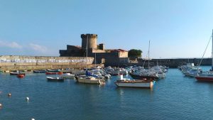 port à proximité camping basque français